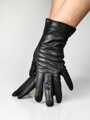 Dámske kožené rukavice v čiernej farbe 