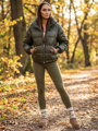 Trendy dámska bunda v khaki farbe 