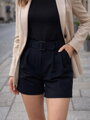 Luxusné dámske kraťasy v čiernej farbe