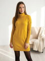 Úpletové dámske šaty s dlhým rukávom v horčicovej farbe