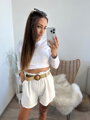 Dámske trendy šortky v bielej farbe 