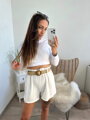 Dámske trendy šortky v bielej farbe 