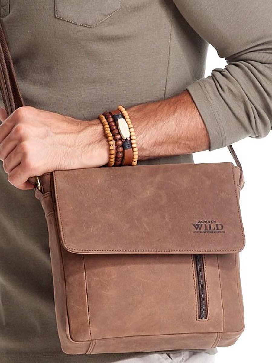 crossbody taska