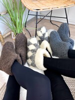 Úžasné papuče z ovčí vlny:)) teploučké:)) model 26 šedé