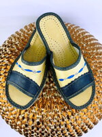 Dámske kožené papuče model 98 - modré s imitáciou čipky