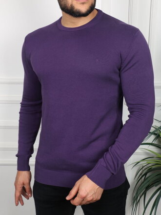 Štýlový pánsky sveter vo fialovej farbe 