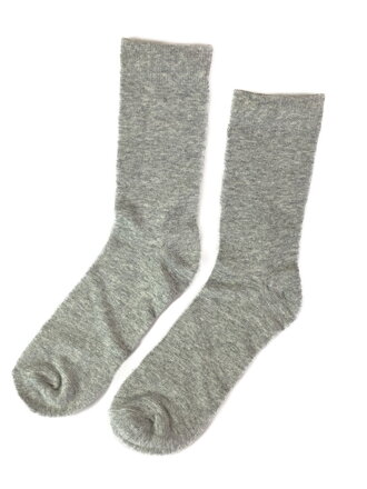 Klasické ponožky v šedej farbe 
