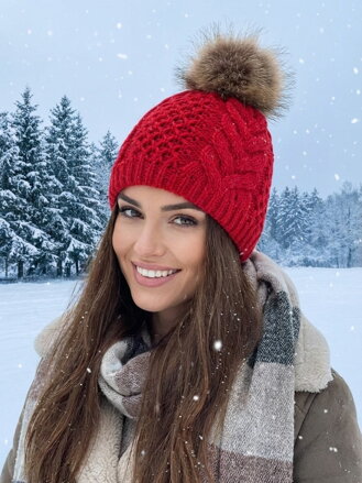 Dámska čiapka s bambuľou z pravej kožušiny  Ania - červená