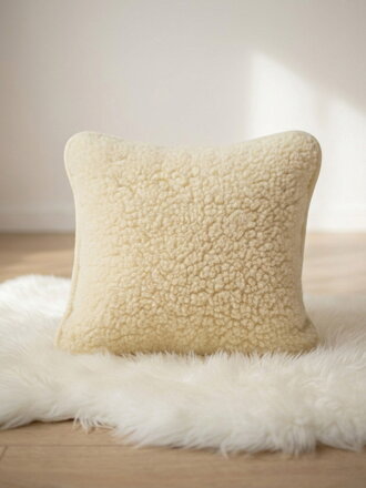 Vankúšik pod hlavu z ovčej vlny 