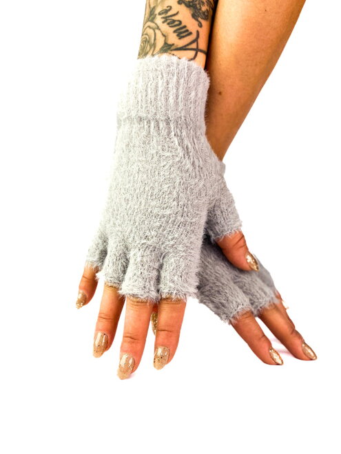 Bezprstové rukavice v sivej farbe