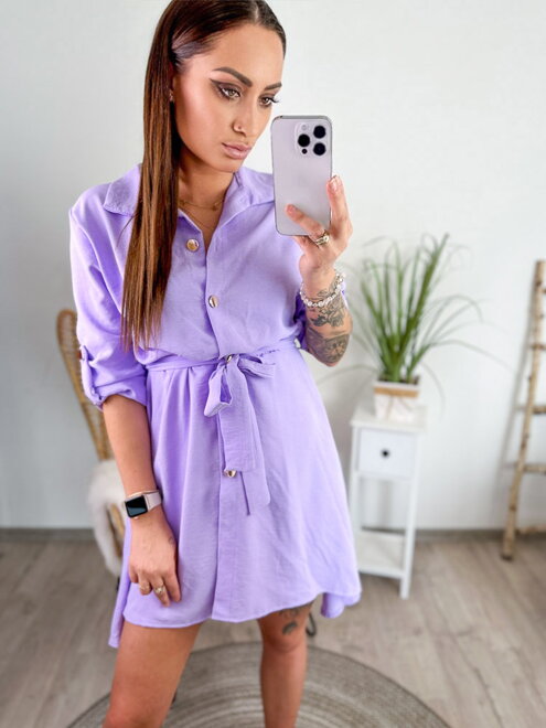 Pohodlné šaty v jemnej lila-fialovej farbe 
