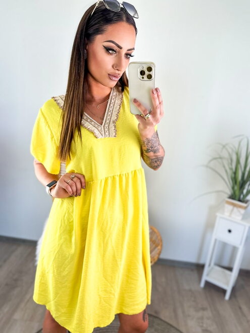 Nádherne letné šaty v žltej farbe 