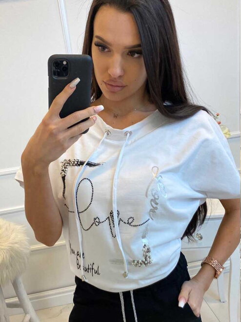 Dámske tričko s nápisom LOVE s korálikmi MFY biele