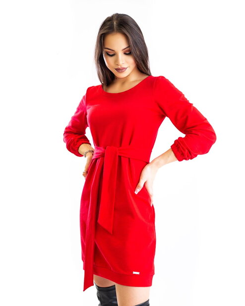 Dámske šaty VSB s opaskom v červenej farbe