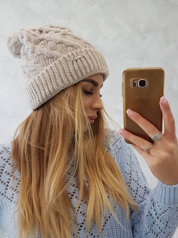 Dámska čiapka Wanda K281svetlo béžová Dámska čiapka Wanda K281svetlo béžová