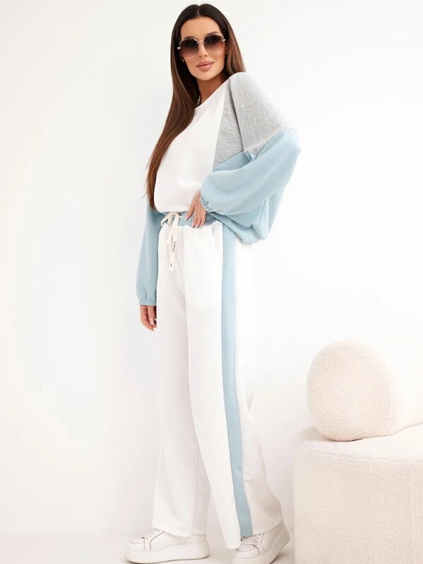 Dámsky pohodlný set mikiny a teplákov 26007