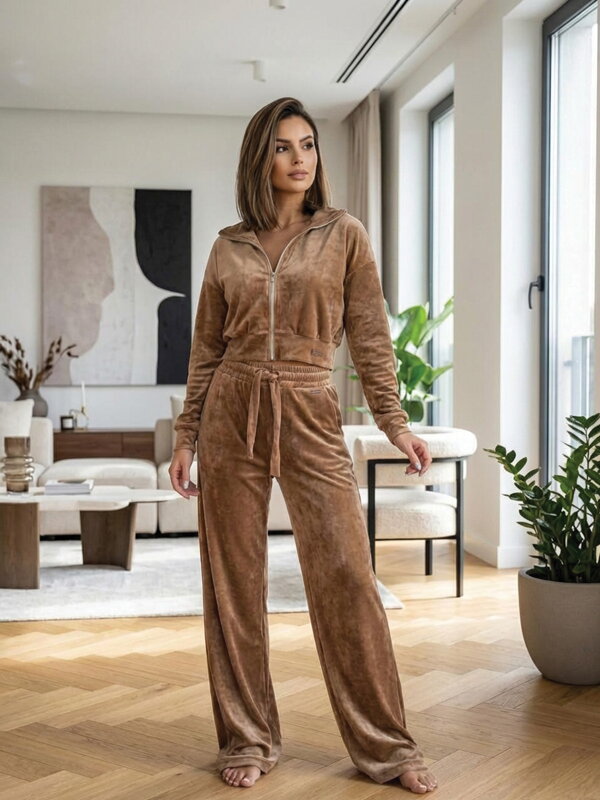 Štýlová dámska súprava VBS NORA BEIGE 