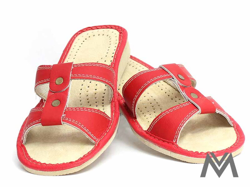 Dámske kožené papuče model 5 červené pracka